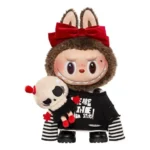 THE MONSTERS Catch Me If You Like Me Series Black Vinyl Doll